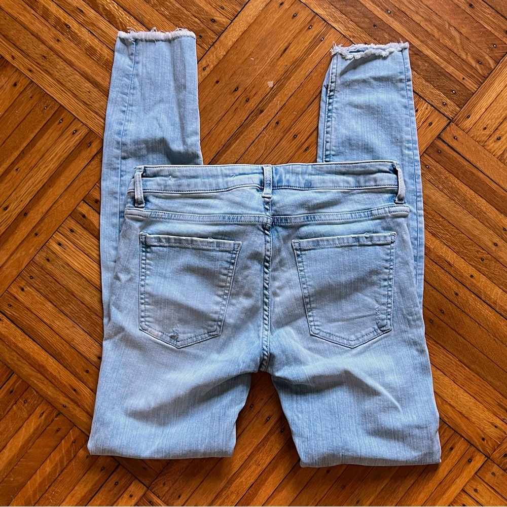 Zara Woman Bleached Wash Distressed Skinny Jeans - Picture 2 of 4